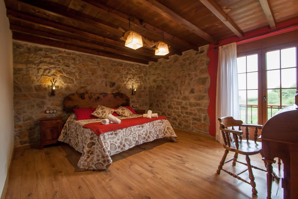 El Conventu Del Asturcon Guest House Lago  Exterior foto