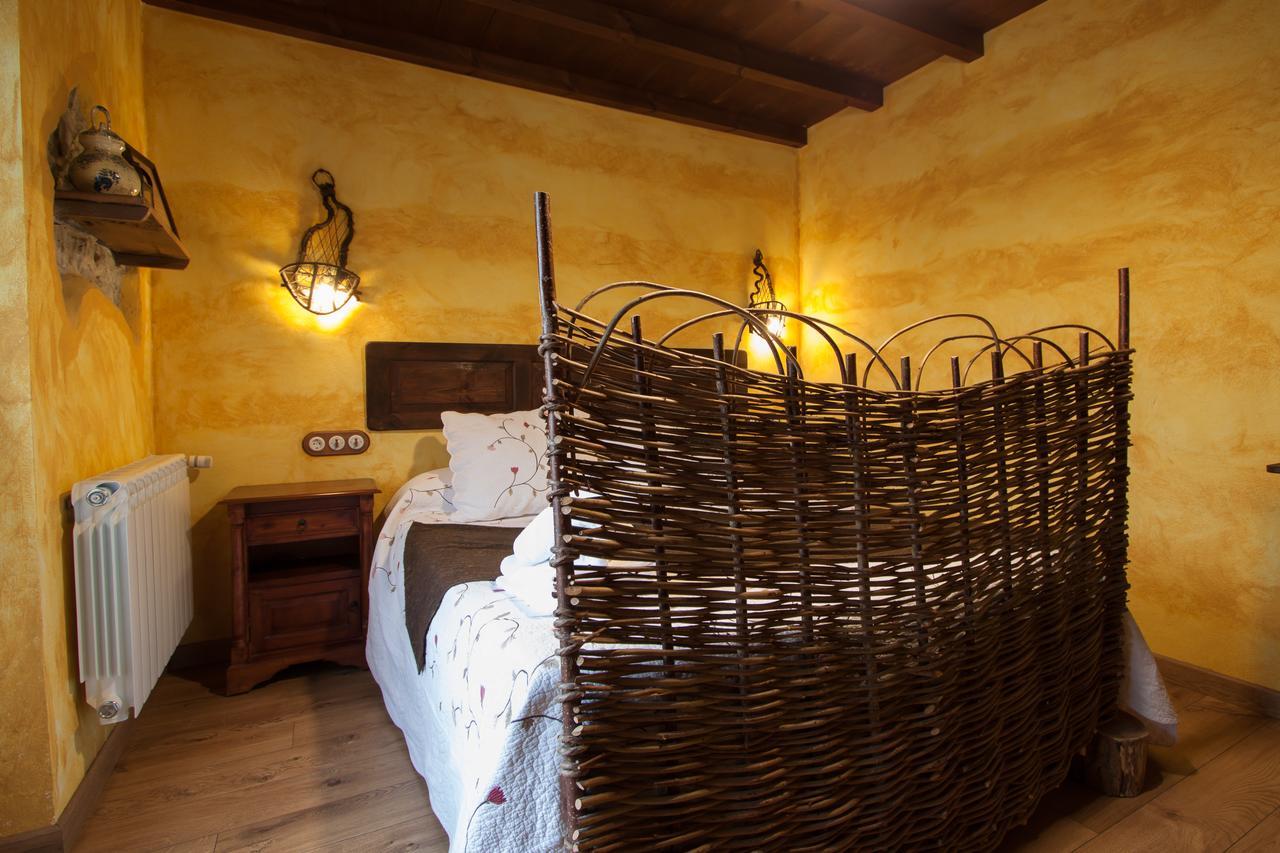 El Conventu Del Asturcon Guest House Lago  Exterior foto